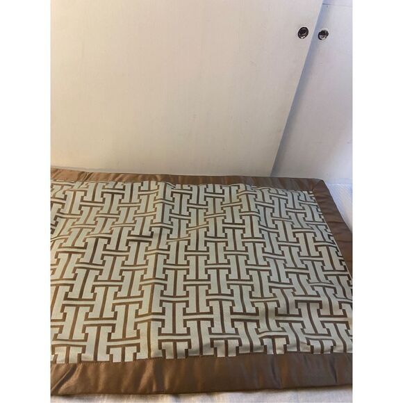 2 Whole home king pillow shams brown teal 24x40” polyester lot - Picture 1 of 3